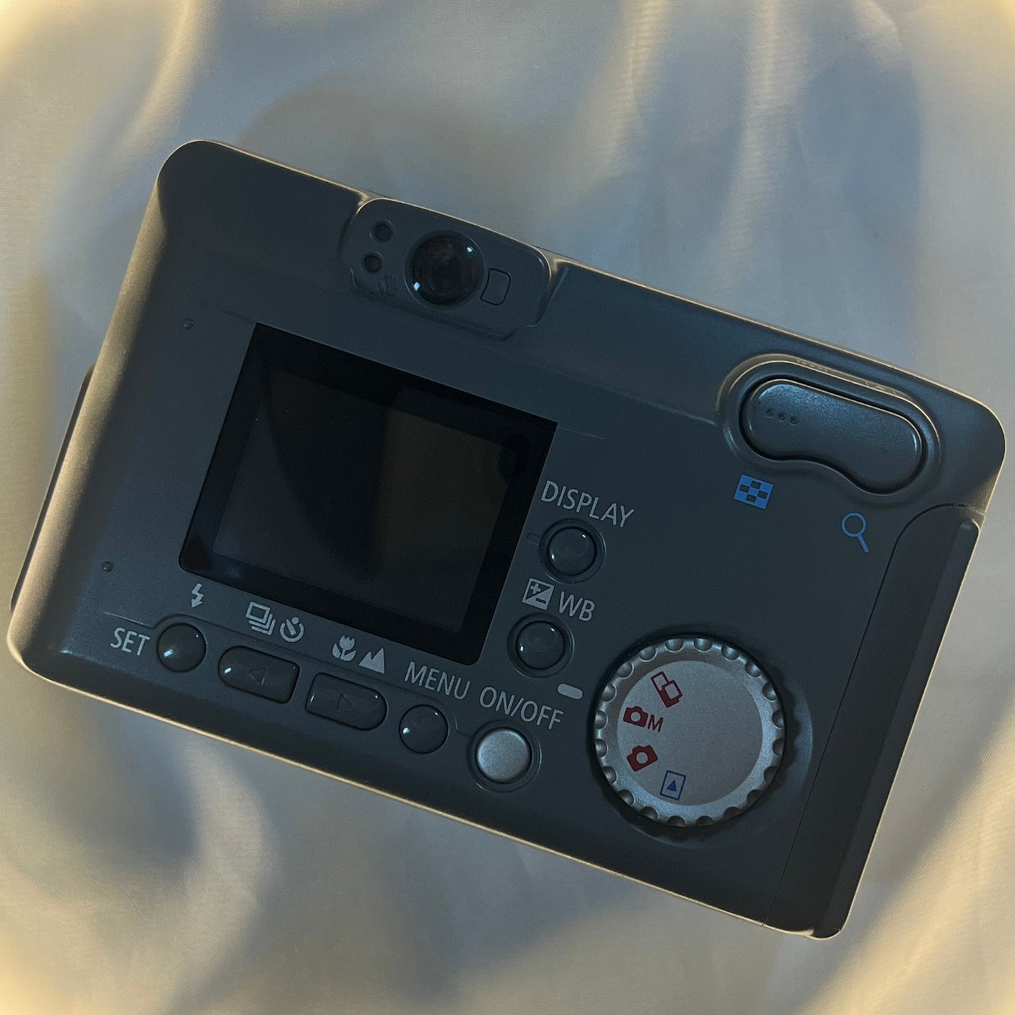 Canon Powershot A20 2.1mp Silver (2)