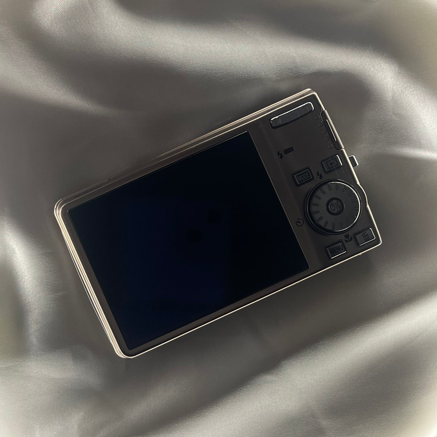 Nikon Coolpix S600 10.0 mp Silver