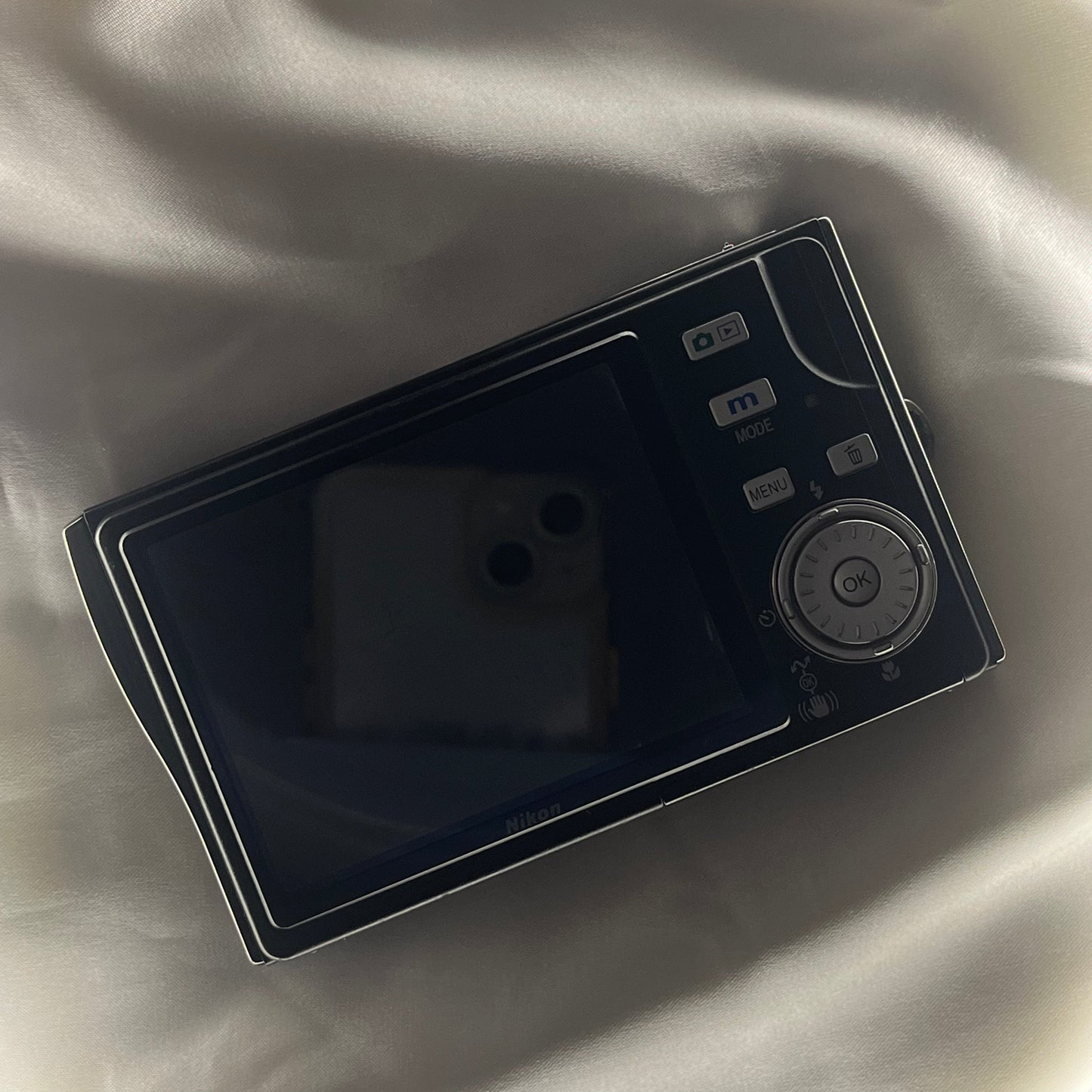 Nikon Coolpix S7c 7.0 mp Black