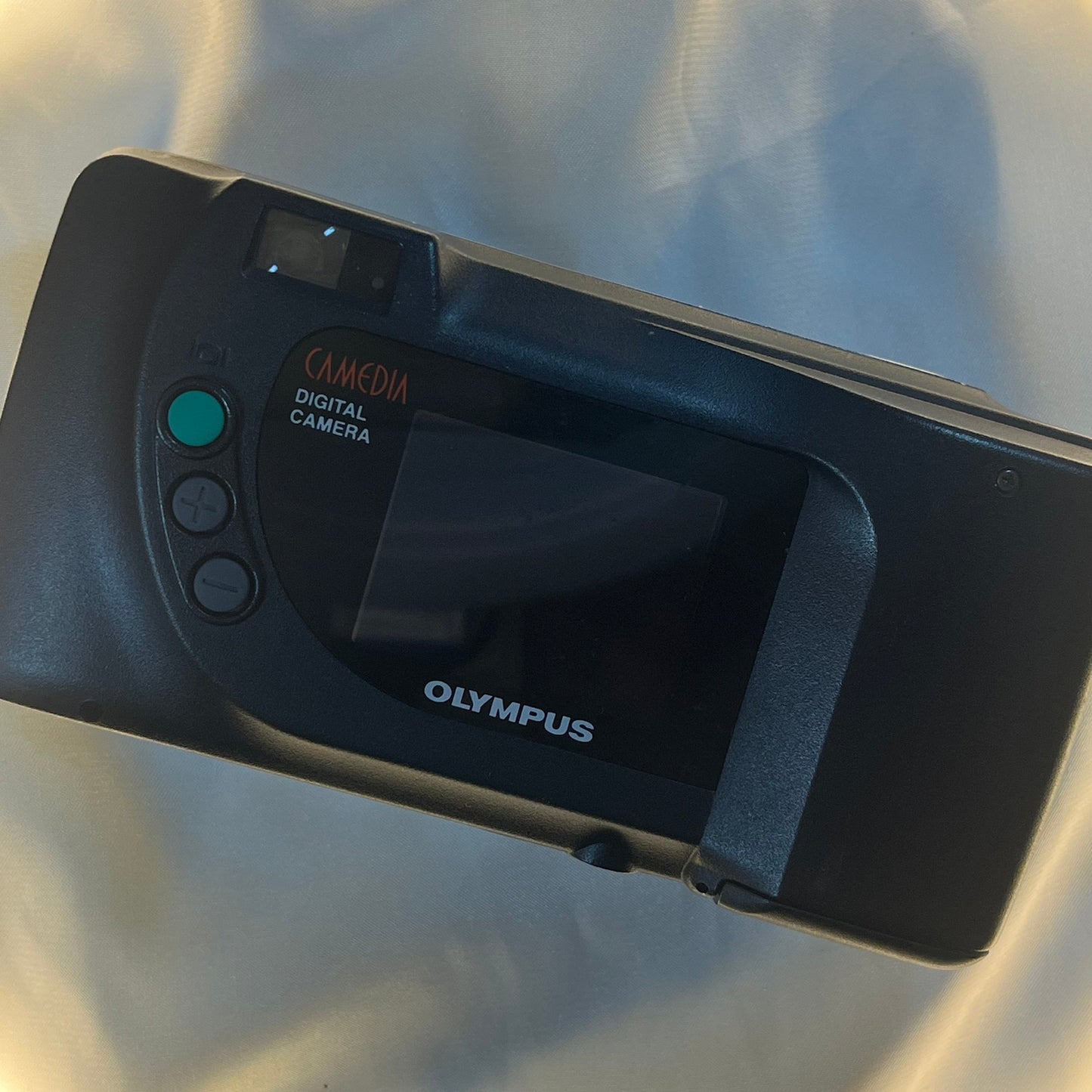 Olympus Camedia C-830L 1.3 mp Silver (1)