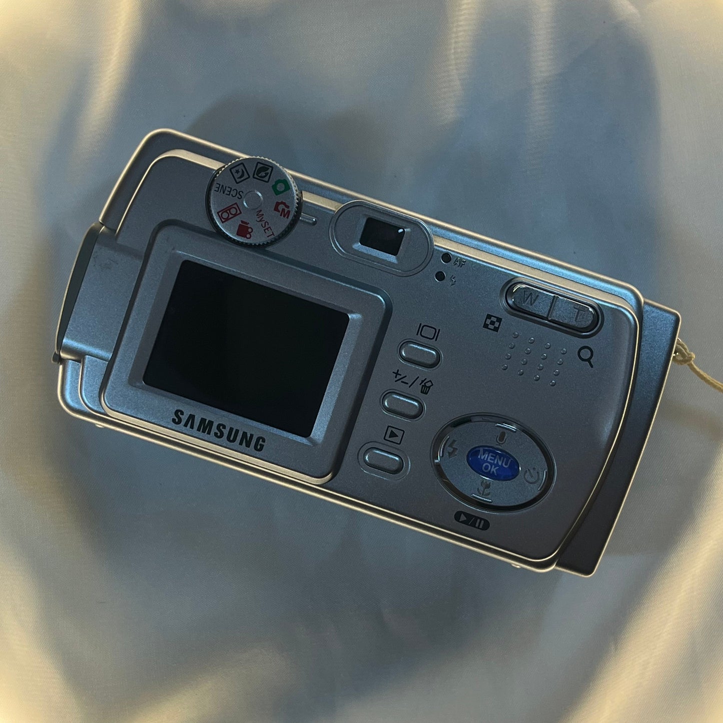Samsung Digimax 370 3.2 mp Silver