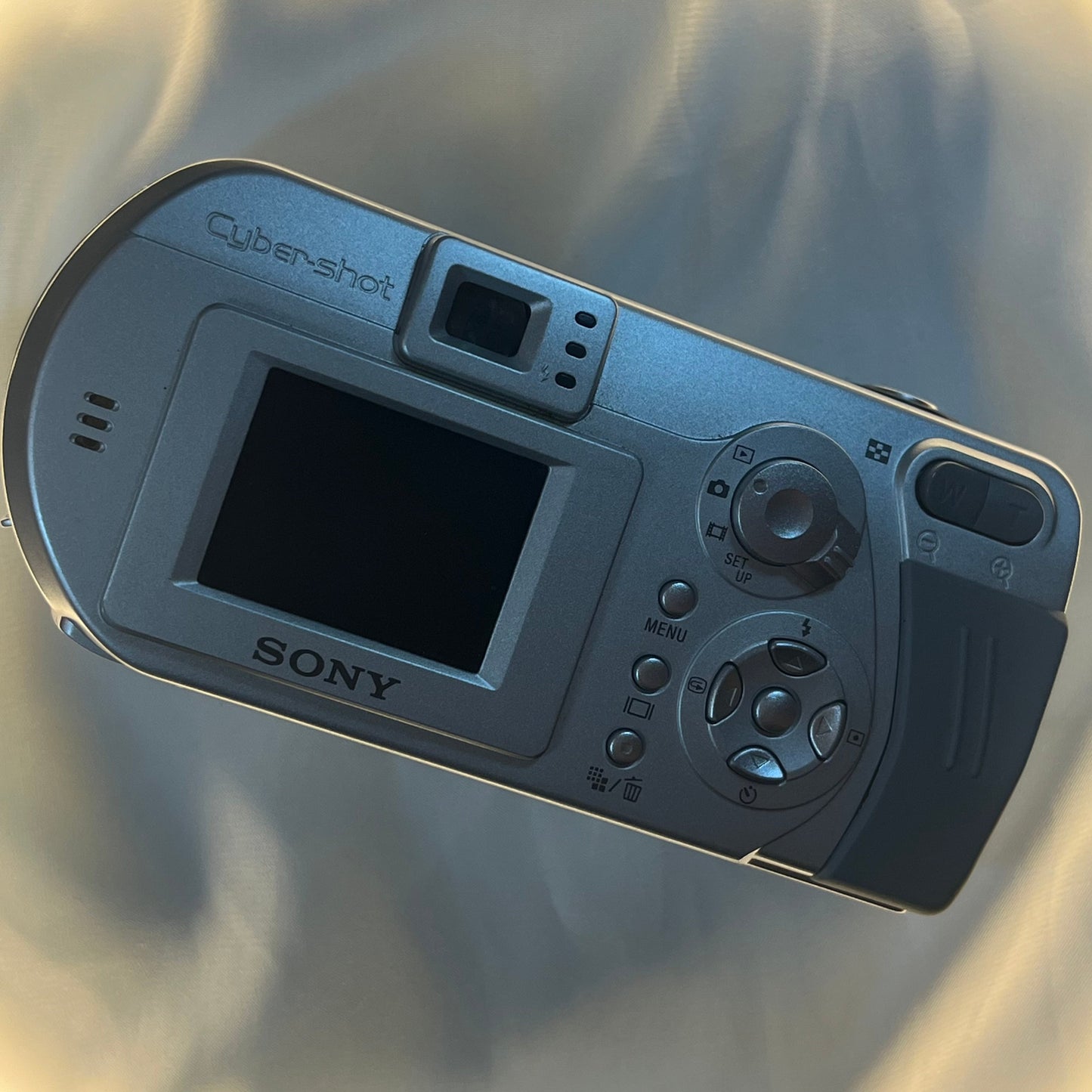 Sony Cybershot DSC-P52 3.2 mp Silver