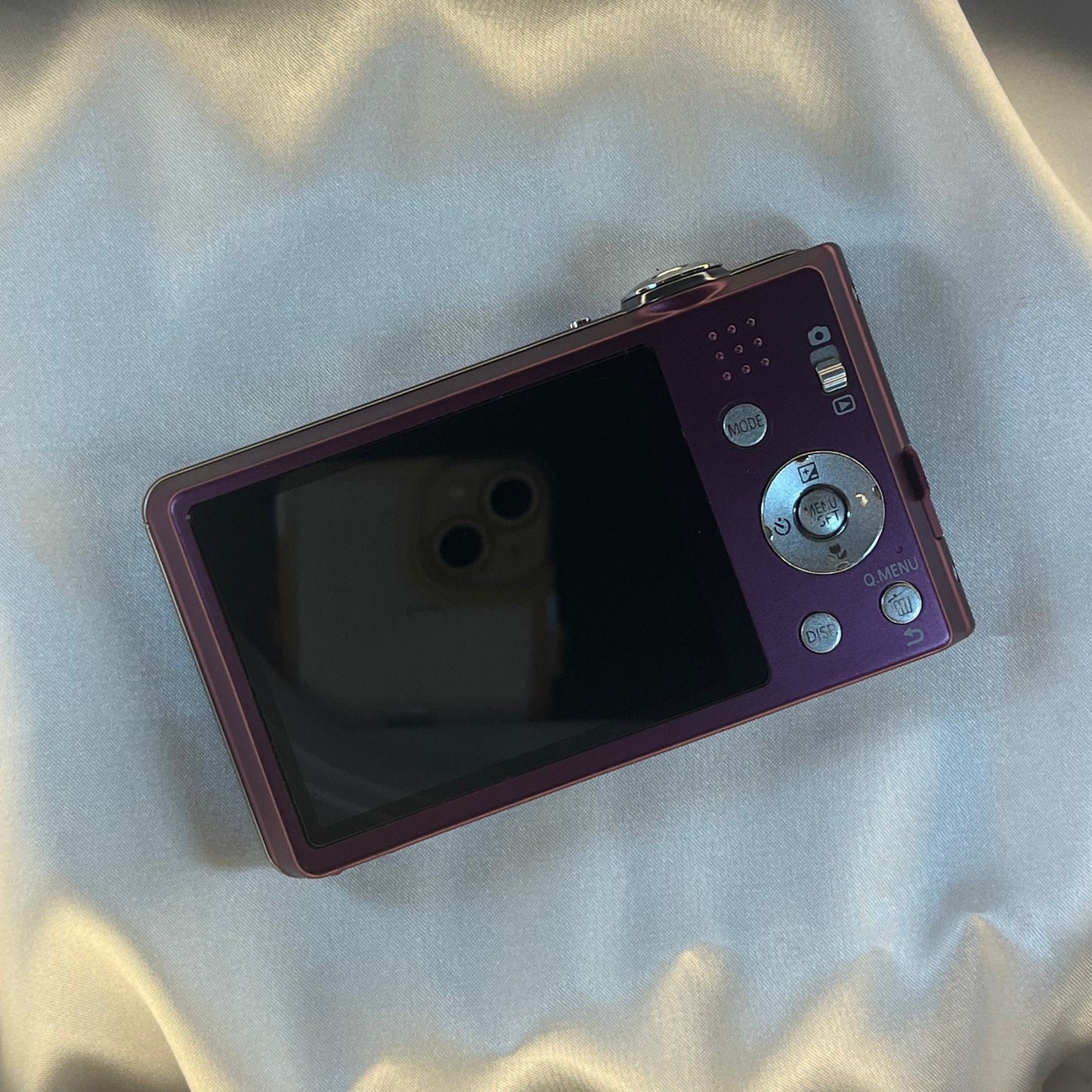 Panasonic Lumix DMC-FH5 16.0 mp Purple