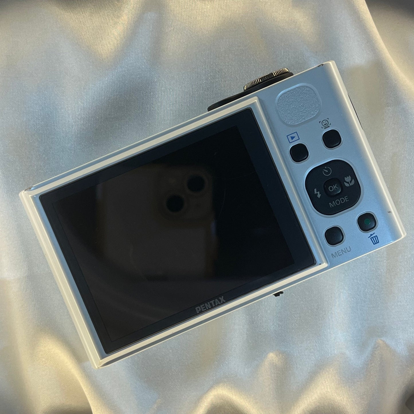 Pentax Optio RZ18 16.0 mp White