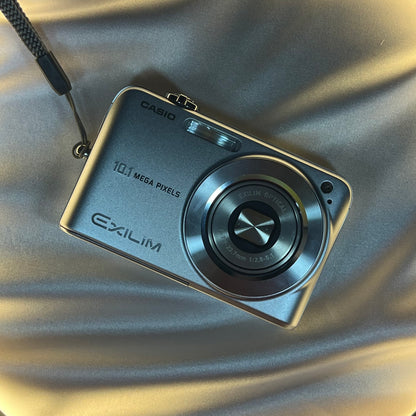 Casio Exilim EX-Z1050 10.1 mp Silver