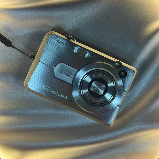 Casio Exilim EX-Z850 8.1 mp Silver