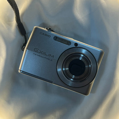 Casio Exilim EX-Z700 7.2mp Silver