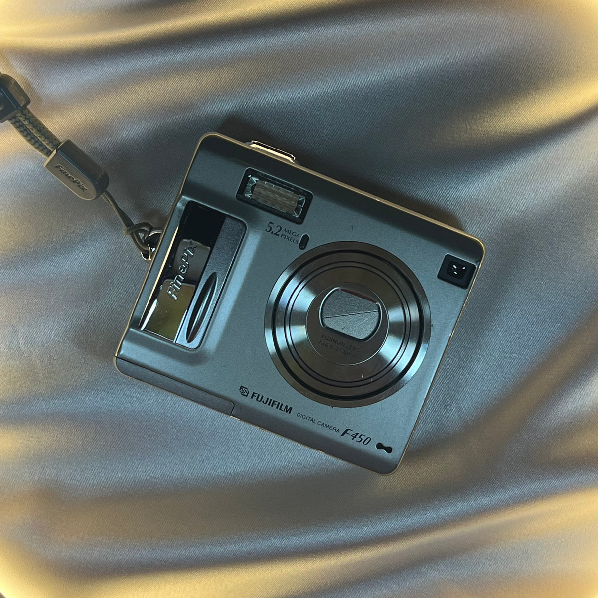 Fujifilm Finepix F450 5.2 mp Silver – Digisnap