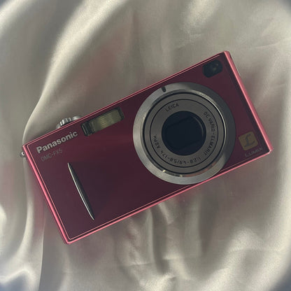 Panasonic Lumix DMC-FX5 4.0 mp Pink