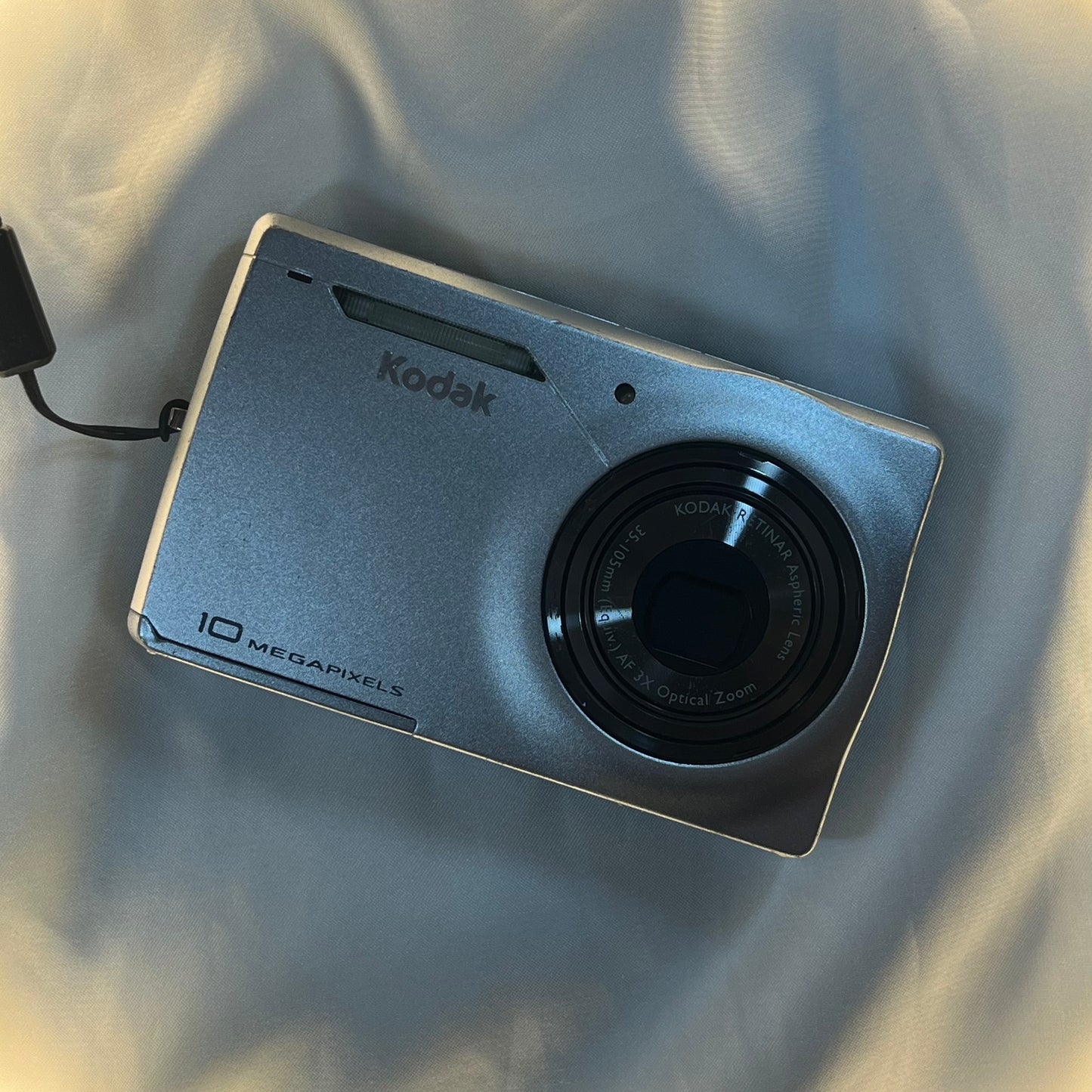 Kodak Easyshare M1033HD 10.0 mp Silver (2)