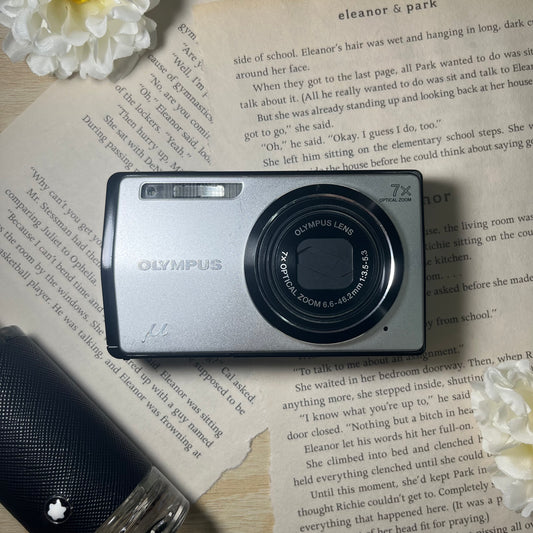 Olympus mju 7000 12.0 mp Silver