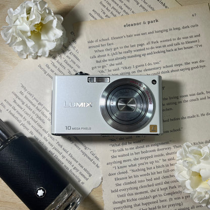 Panasonic Lumix DMC-FX35 10.0 mp White