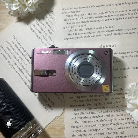 Panasonic Lumix DMC-FX7 5.0 mp Pink