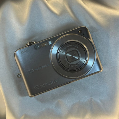 Casio Exilim EX-Z1080 10.1 mp Silver
