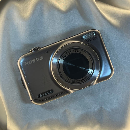 FujiFilm FinePix JX300 14.0 mp Silver