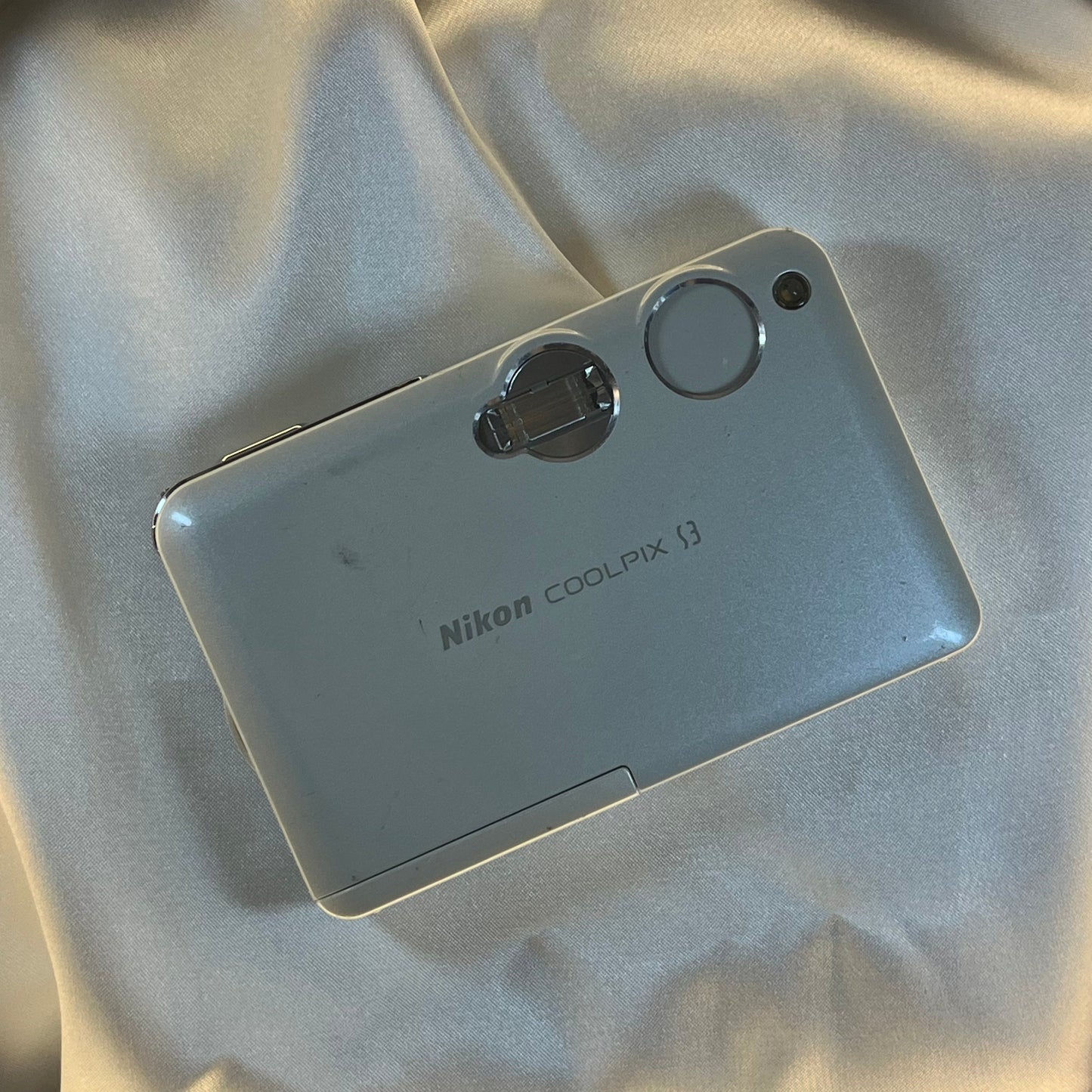 Nikon Coolpix S3 6.0 mp White