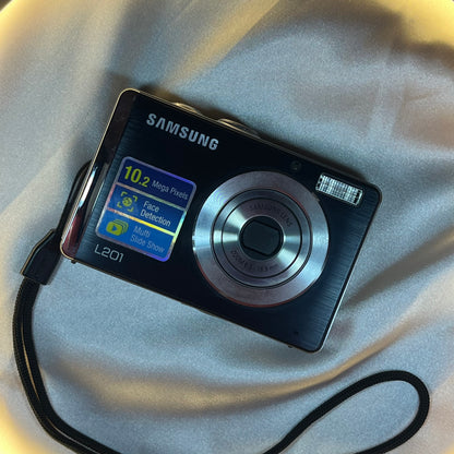 Samsung L201 10.2 mp Black